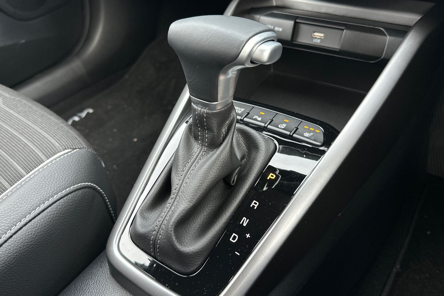 Used Kia Stonic 2025 for sale - 77706218: Photo 17