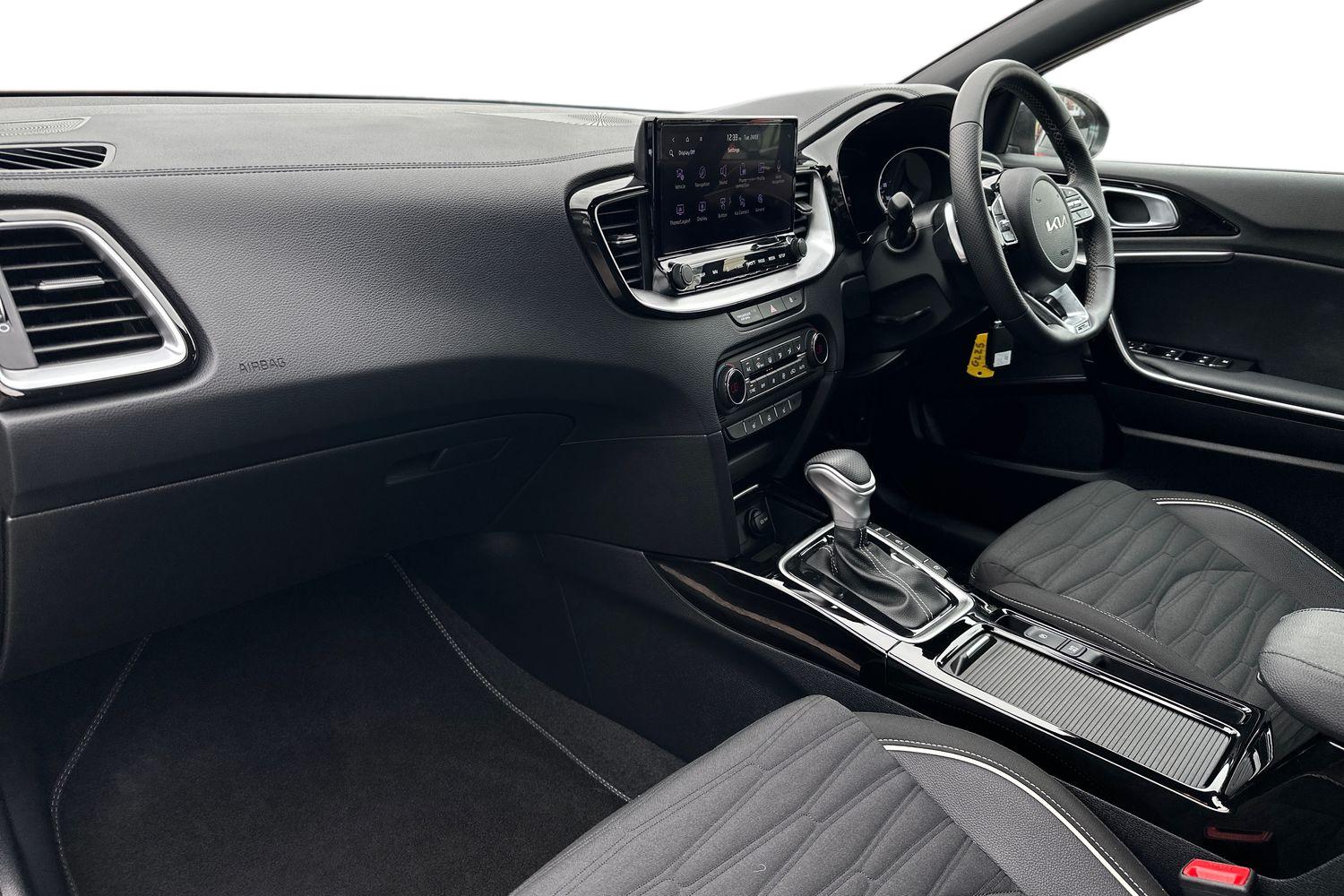 Used Kia Ceed 2025 for sale - 78213787: Photo 2