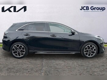 Used Kia Ceed 2025 for sale - 78213787: Photo