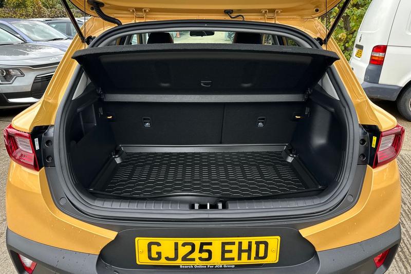 Used Kia Stonic 2025 for sale - 76679723: Photo 10