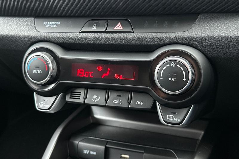 Used Kia Stonic 2025 for sale - 76679723: Photo 14