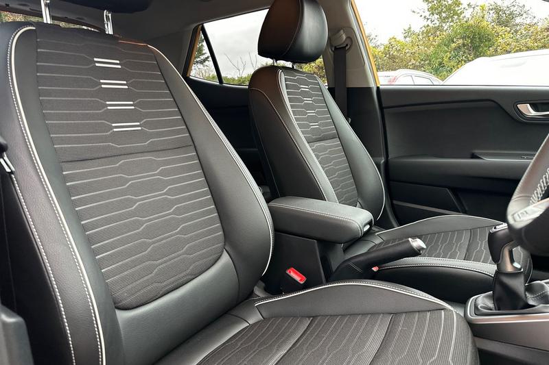 Used Kia Stonic 2025 for sale - 76679723: Photo 20