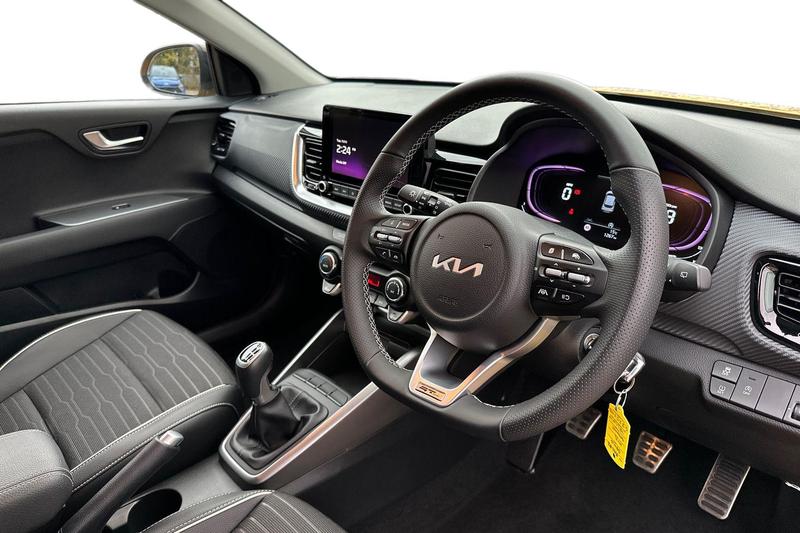 Used Kia Stonic 2025 for sale - 76679723: Photo 6