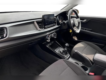 Used Kia Rio 2023 for sale - 76222042: Photo