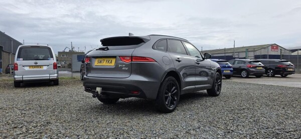 Used Jaguar F-Pace 2017 for sale - 76210412: Photo 10