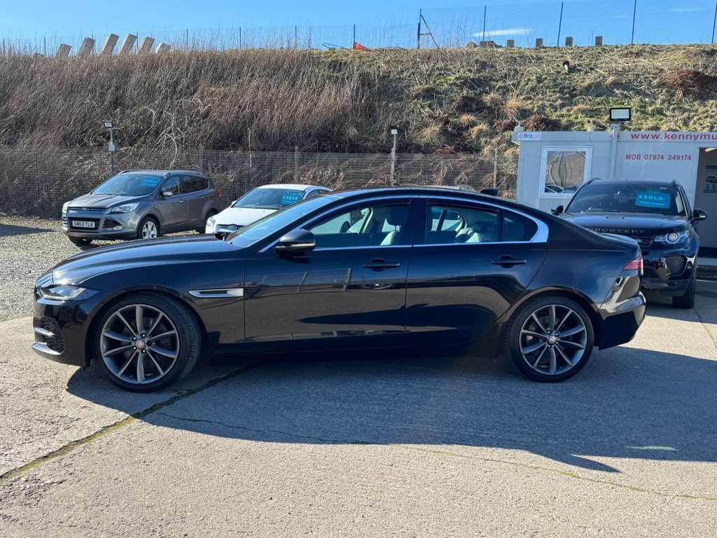 Used Jaguar XE 2020 for sale - 77809945: Photo 3