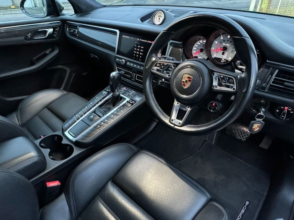 Used Porsche Macan 2019 for sale - 76558817: Photo 12