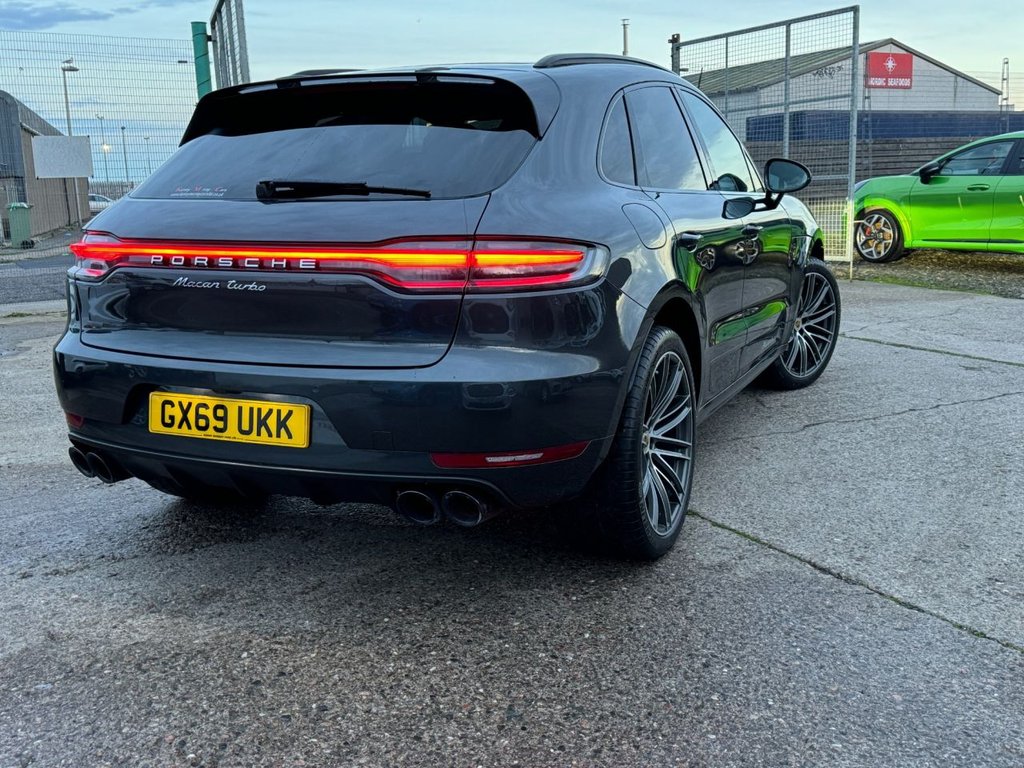 Used Porsche Macan 2019 for sale - 76558817: Photo 14