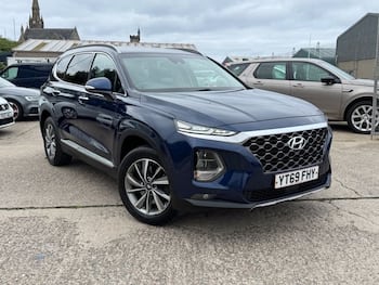 Used Hyundai Santa Fe 2019 for sale - 79760340: Photo