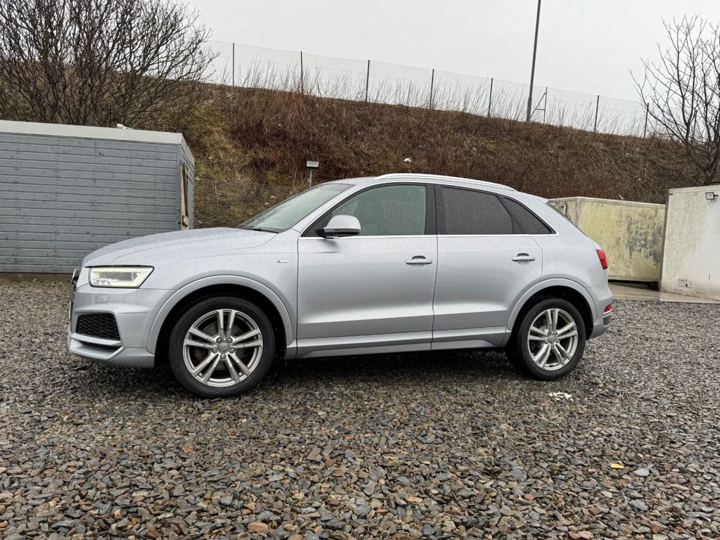 Used Audi Q3 2017 for sale - 77673504: Photo 2