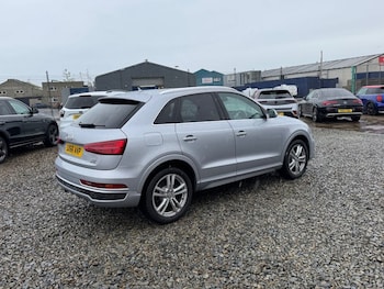 Used Audi Q3 2017 for sale - 77673504: Photo