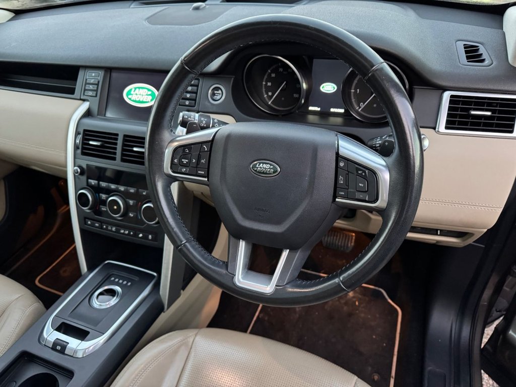Used Land Rover Discovery Sport 2017 for sale - 77132722: Photo 6