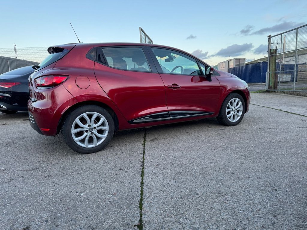 Used Renault Clio 2016 for sale - 77565389: Photo 3