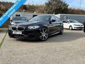 2016 (65) - M5 4dr DCT [Competition Pack]