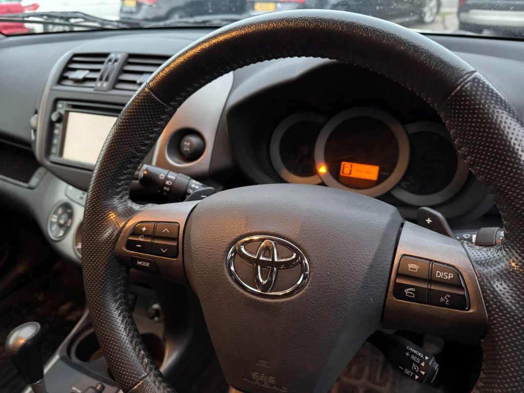 Used Toyota RAV4 2012 for sale - 77269065: Photo 9