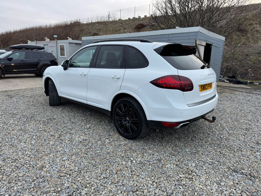 Used Porsche Cayenne 2013 for sale - 77614270: Photo 5