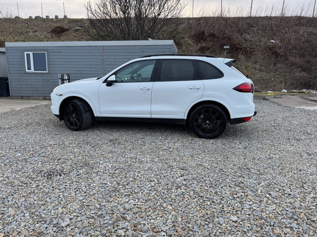 Used Porsche Cayenne 2013 for sale - 77614270: Photo 6