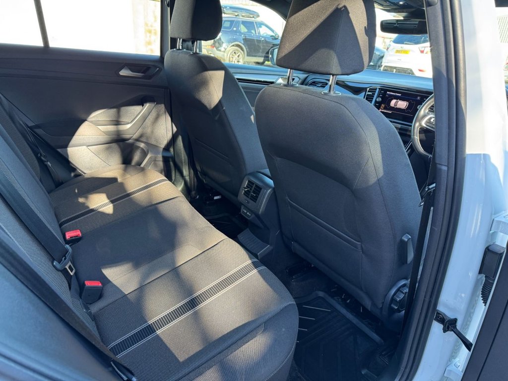 Used Volkswagen T-Roc 2022 for sale - 77708870: Photo 13