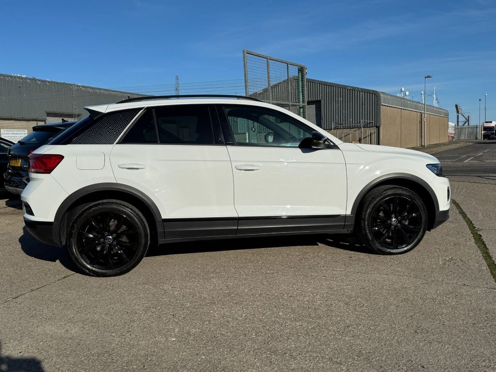 Used Volkswagen T-Roc 2022 for sale - 77708870: Photo 5