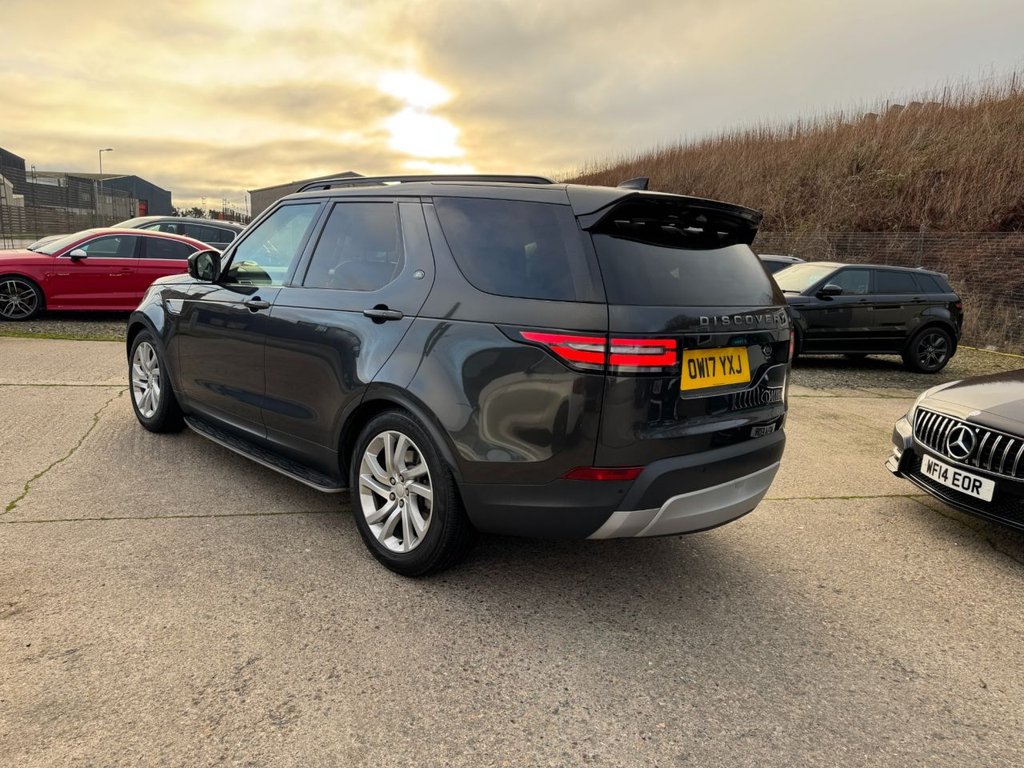 Used Land Rover Discovery 2017 for sale - 77231884: Photo 10