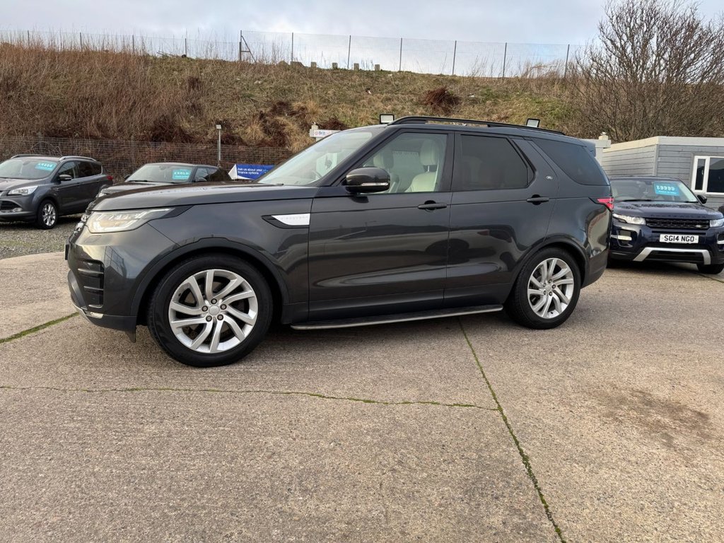 Used Land Rover Discovery 2017 for sale - 77231884: Photo 2