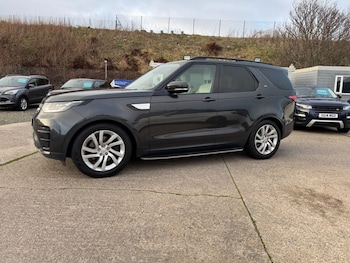 Used Land Rover Discovery 2017 for sale - 77231884: Photo