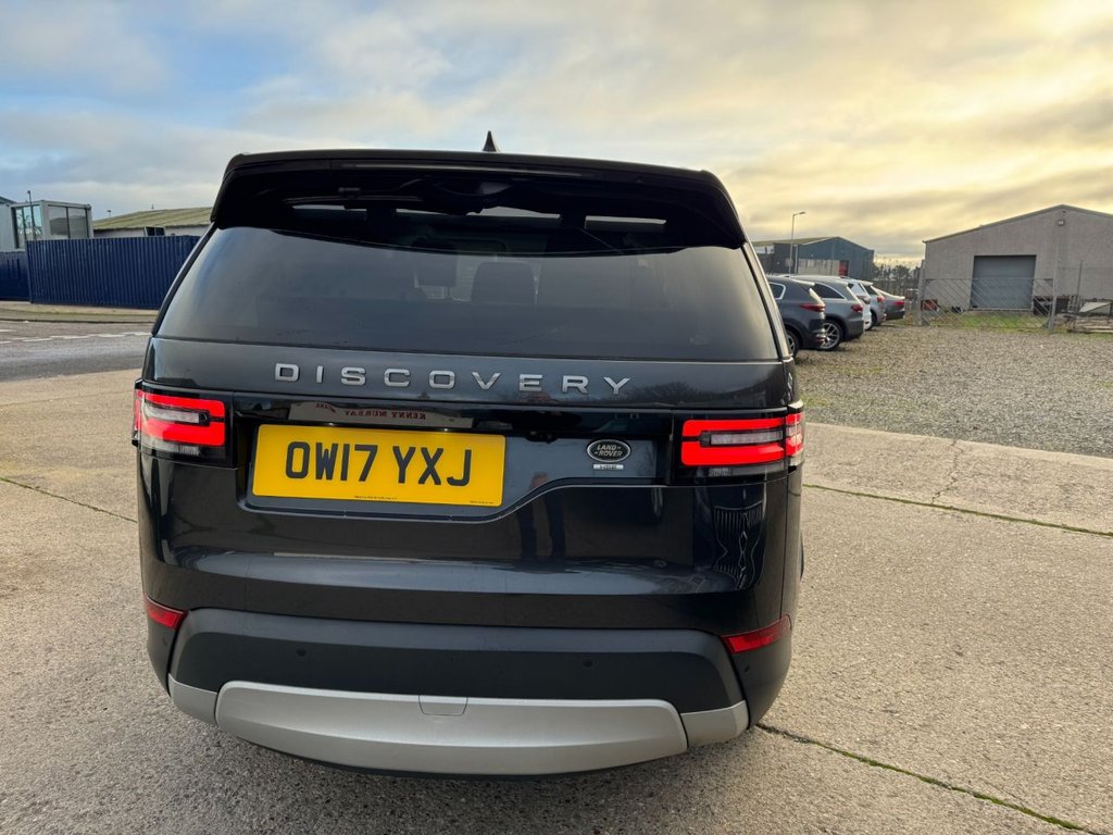 Used Land Rover Discovery 2017 for sale - 77231884: Photo 4