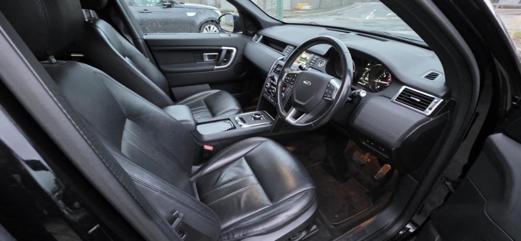 Used Land Rover Discovery Sport 2019 for sale - 77480142: Photo 2