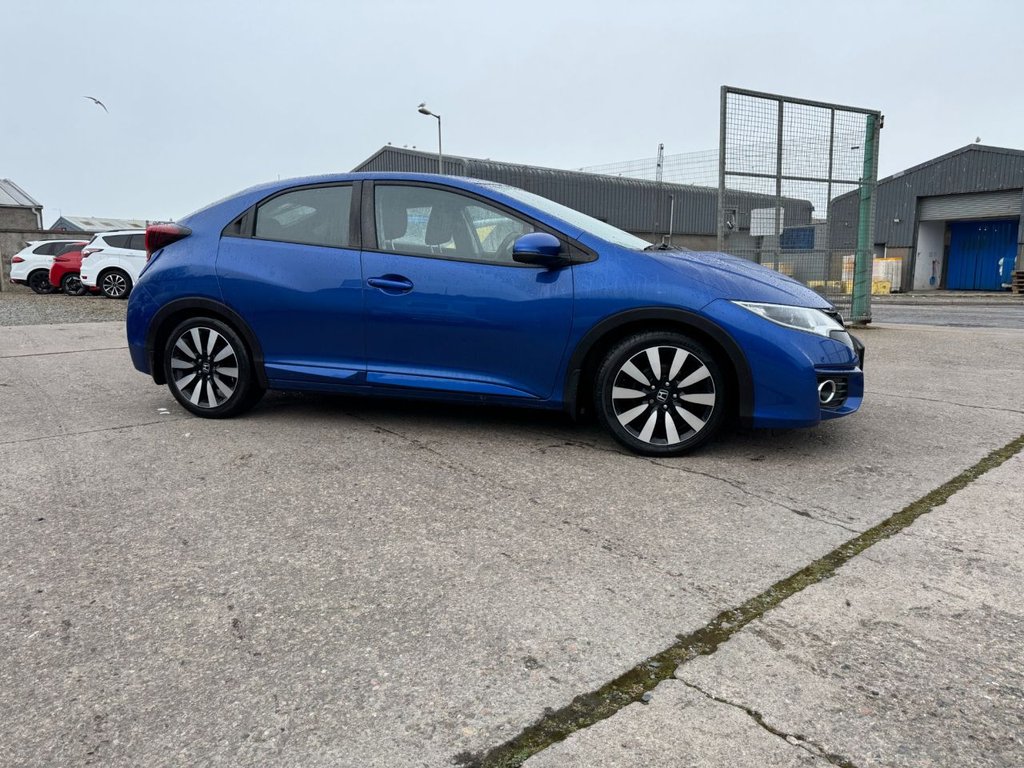 Used Honda Civic 2015 for sale - 78069078: Photo 3