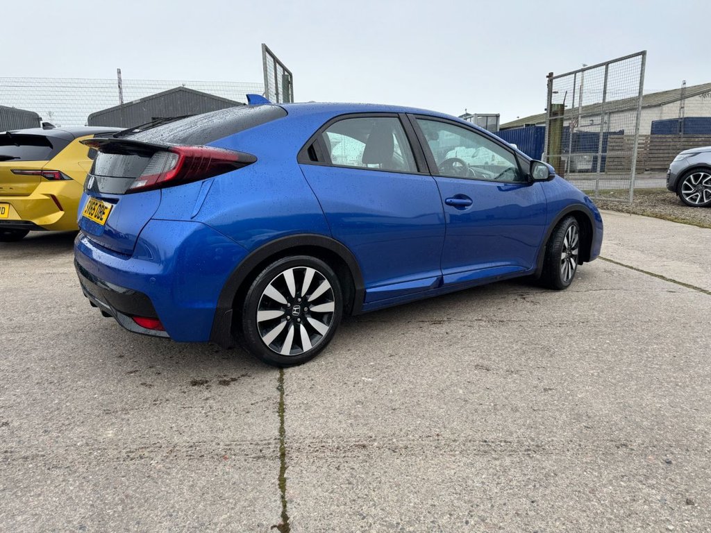 Used Honda Civic 2015 for sale - 78069078: Photo 9