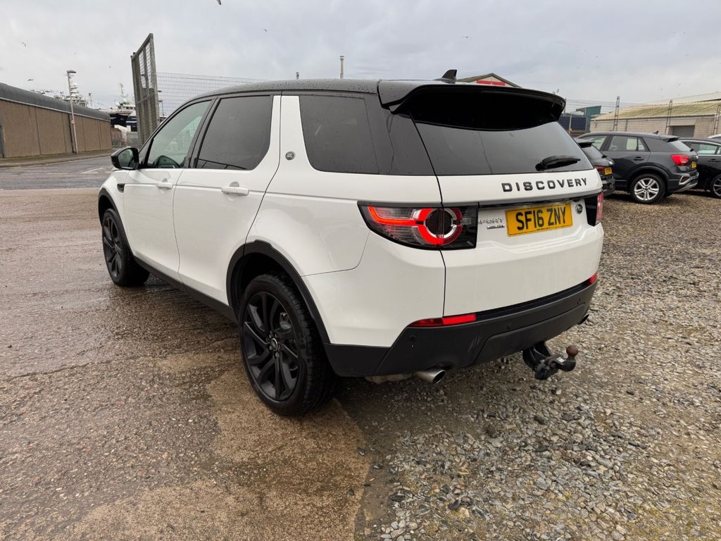Used Land Rover Discovery Sport 2016 for sale - 78068415: Photo 5