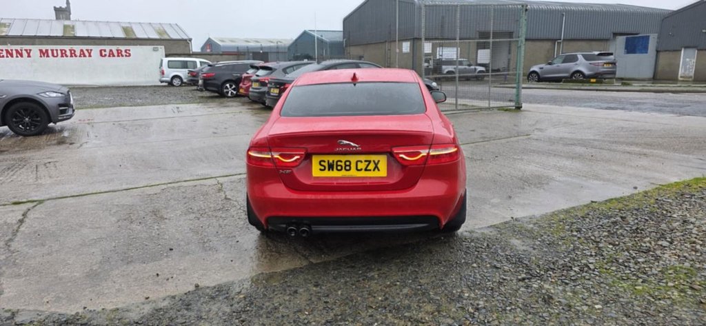 Used Jaguar XE 2018 for sale - 76547037: Photo 8