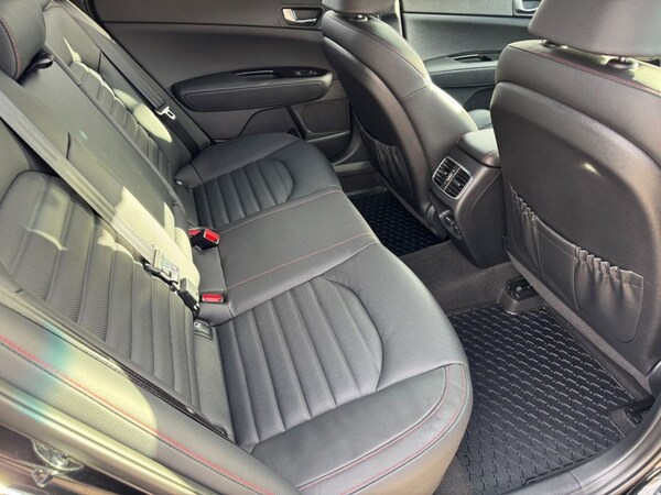 Used Kia Optima 2018 for sale - 76210139: Photo 13