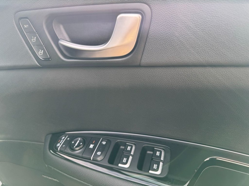 Used Kia Optima 2018 for sale - 76210139: Photo 15