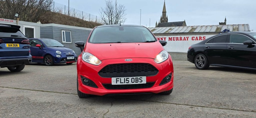 Used Ford Fiesta 2015 for sale - 77891244: Photo 2