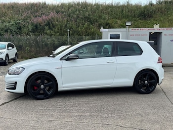 Used Volkswagen Golf 2015 for sale - 79530713: Photo