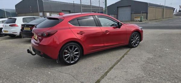 Used Mazda Mazda3 2014 for sale - 74768930: Photo 5
