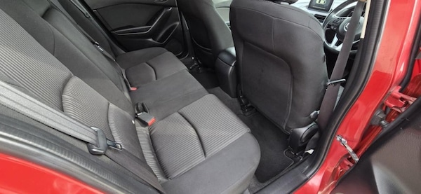 Used Mazda Mazda3 2014 for sale - 74768930: Photo 8