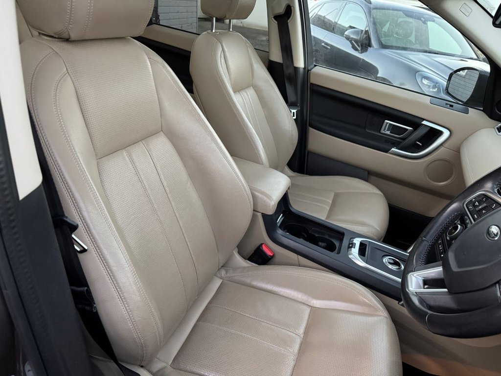 Used Land Rover Discovery Sport 2017 for sale - 77072620: Photo 7