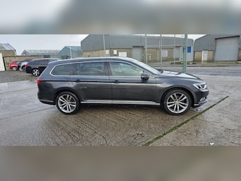 Used Volkswagen Passat 2019 for sale - 76855221: Photo