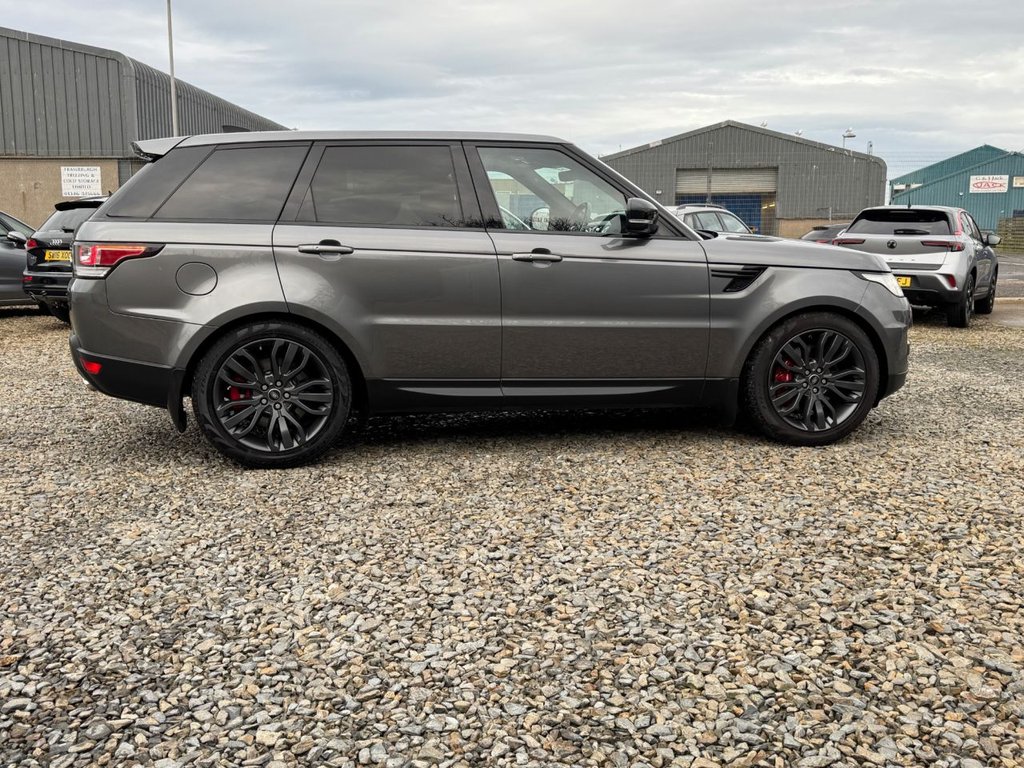 Used Land Rover Range Rover Sport 2017 for sale - 77627340: Photo 2