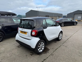 Used smart fortwo 2016 for sale - 77614150: Photo