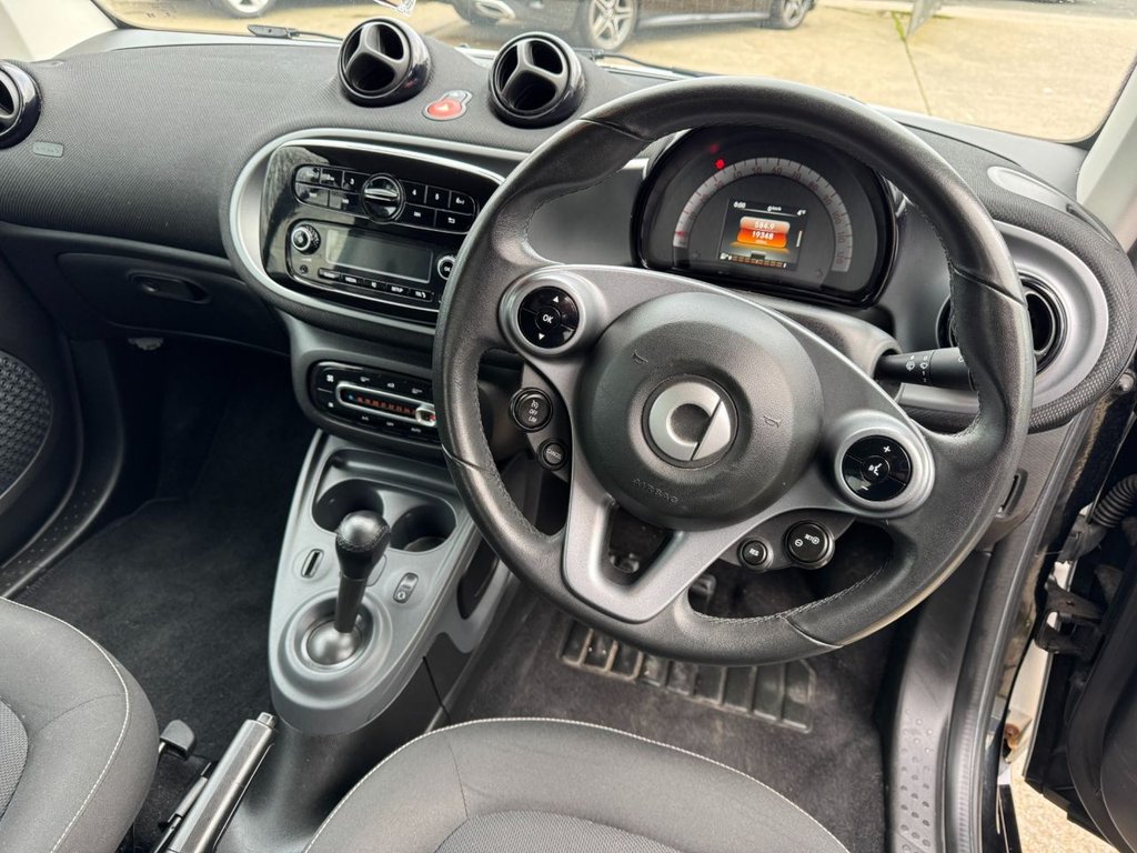 Used smart fortwo 2016 for sale - 77614150: Photo 9