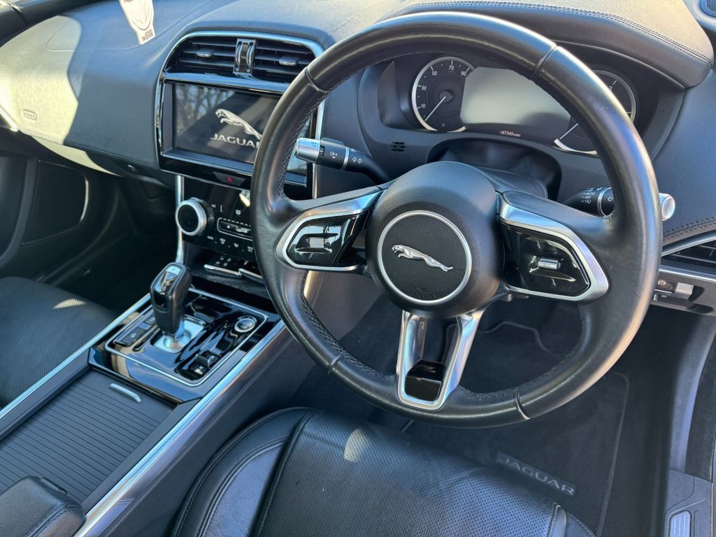 Used Jaguar XE 2020 for sale - 78081482: Photo 10