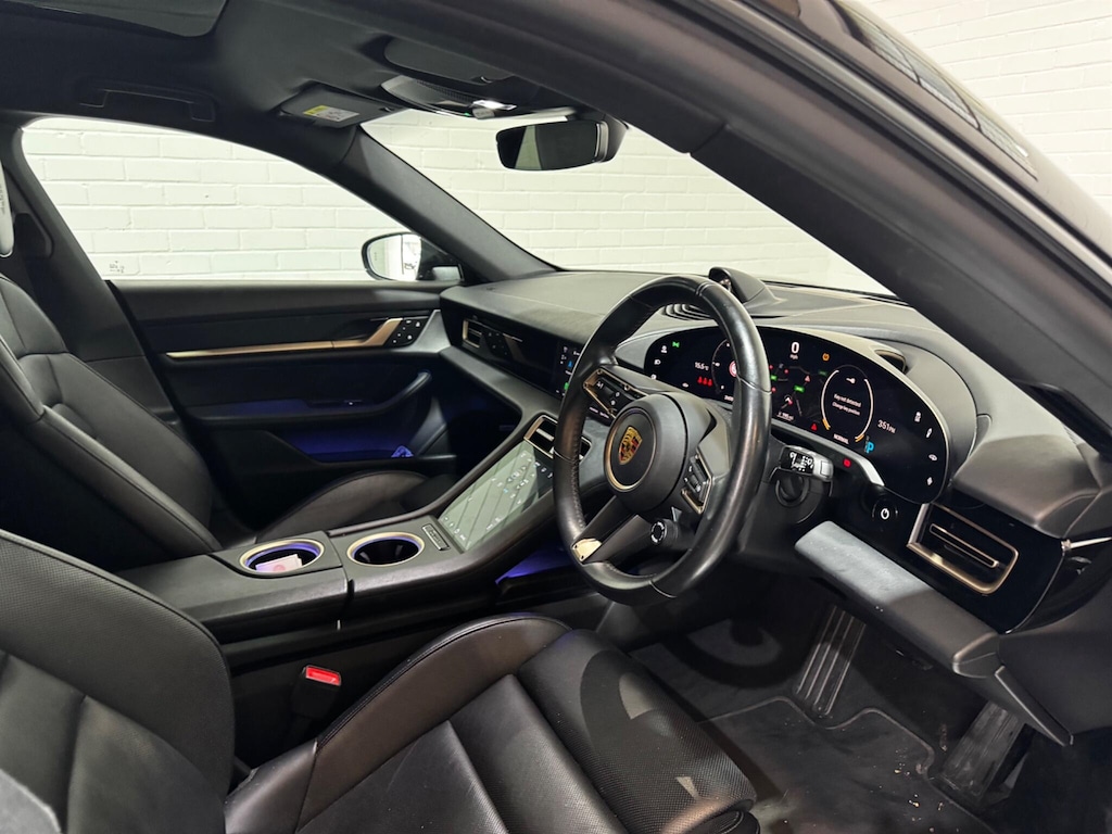 Used Porsche Taycan 2021 for sale - 76957168: Photo 19