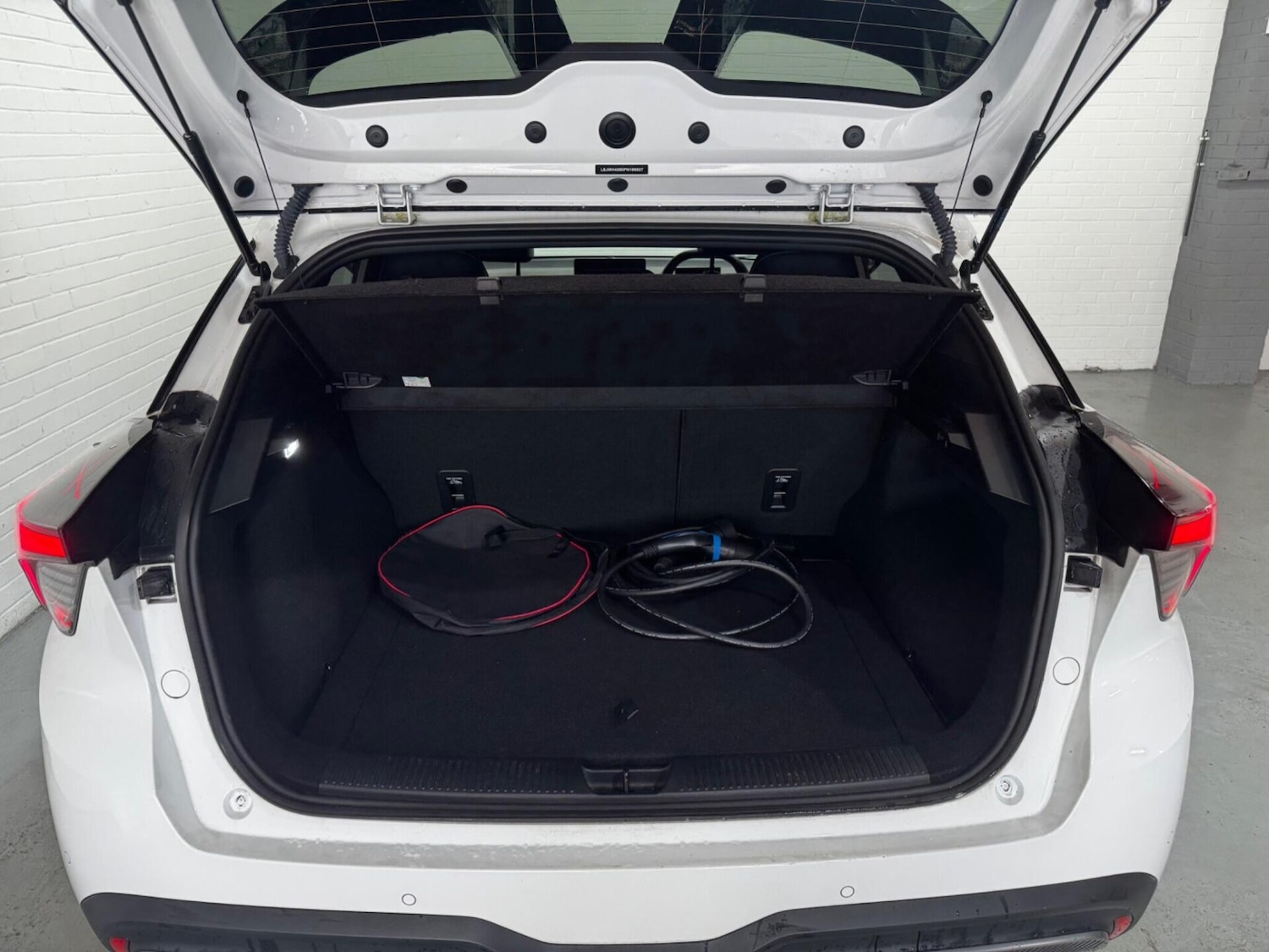 Vehicle 28