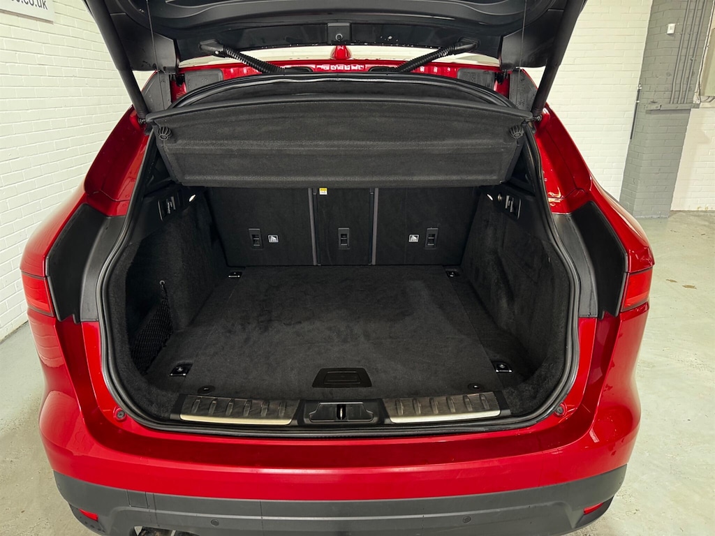 Used Jaguar F-Pace 2018 for sale - 76957172: Photo 27