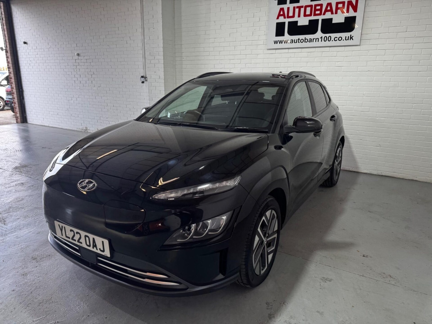 Used Hyundai KONA 2022 for sale - 75946282: Photo 2