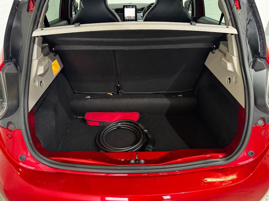 Used Renault Zoe 2021 for sale - 77848393: Photo 30