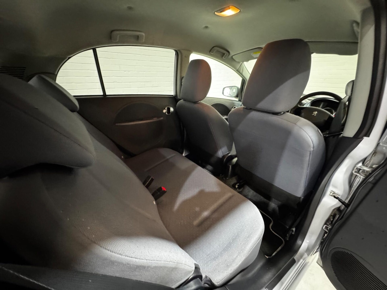 Used Peugeot iOn 2013 for sale - 76545902: Photo 18